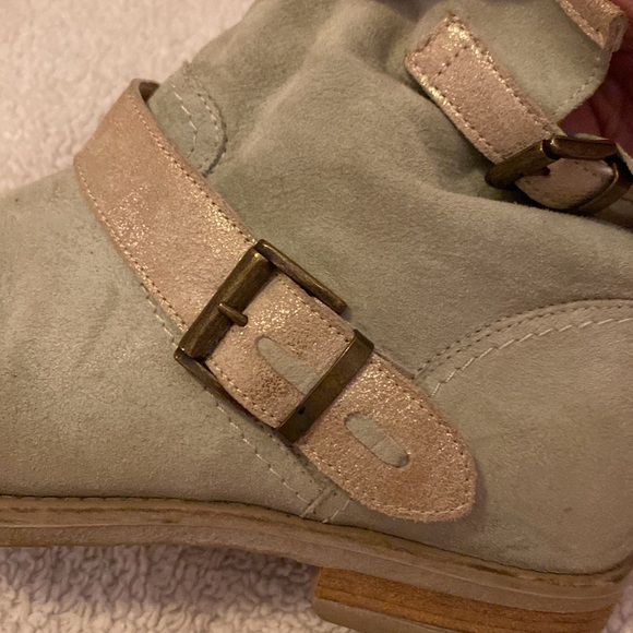 Sundance suede celadon short boots - Picture 2 of 5
